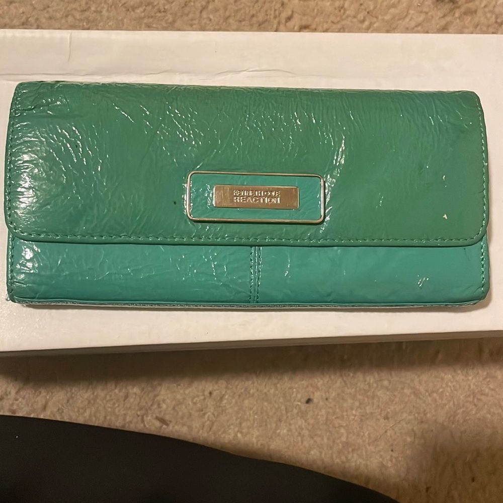 Two tone faux leather wallet